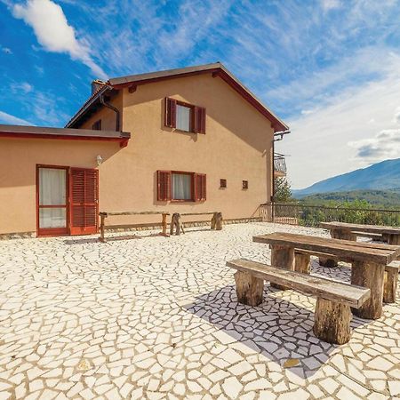 7 Bedroom Pet Friendly Home In Crni Kal Crni Kal  Bagian luar foto