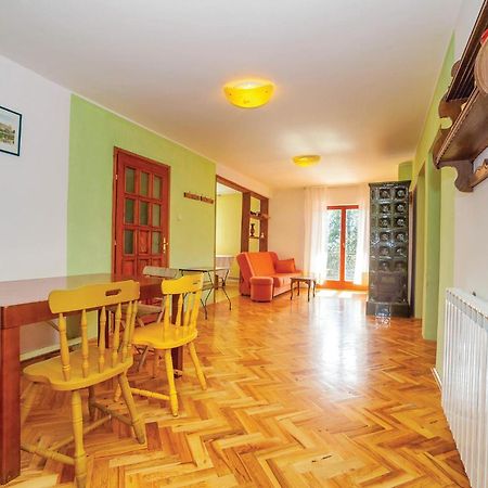 7 Bedroom Pet Friendly Home In Crni Kal Crni Kal  Bagian luar foto