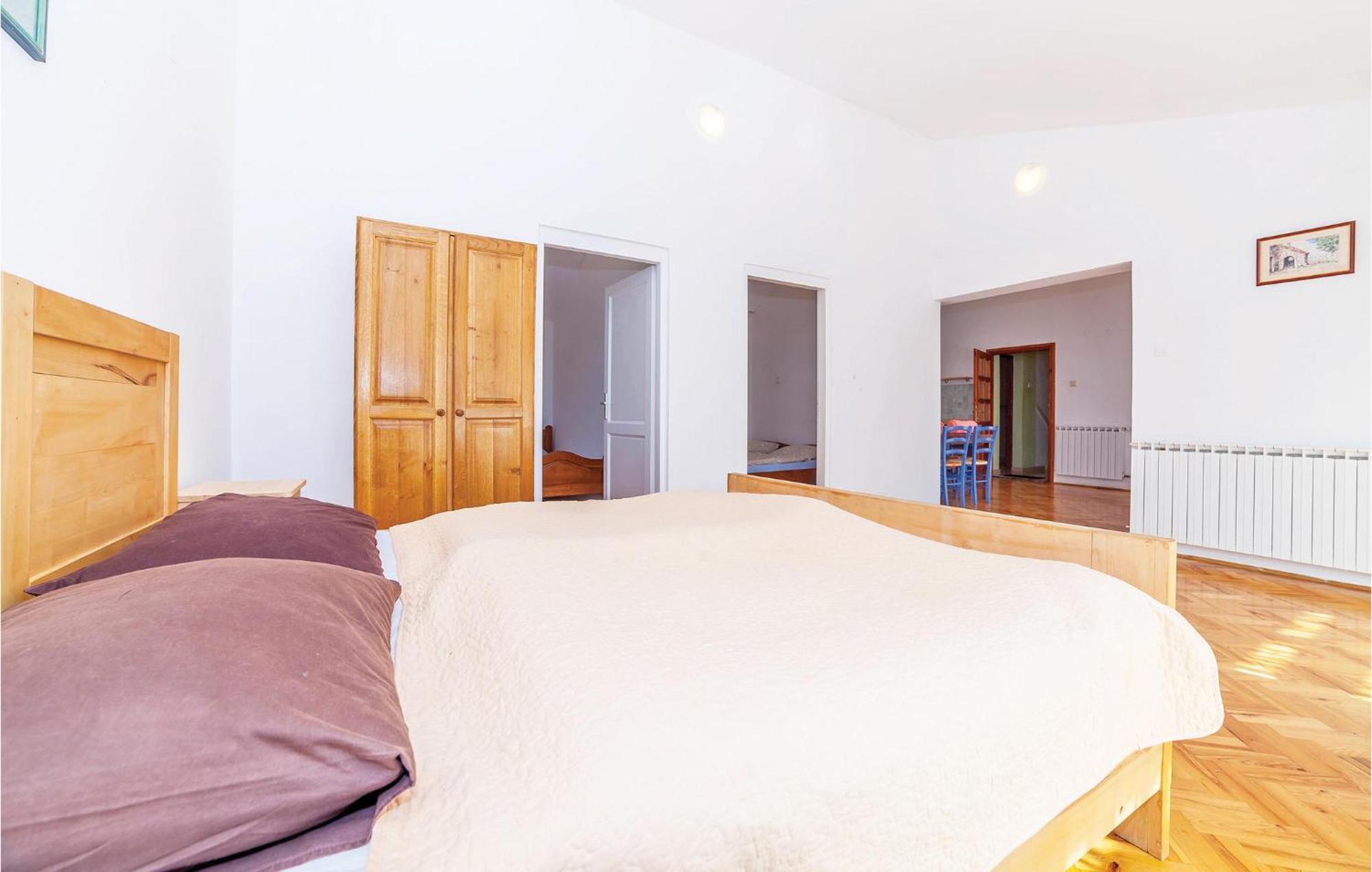 7 Bedroom Pet Friendly Home In Crni Kal Crni Kal  Bagian luar foto