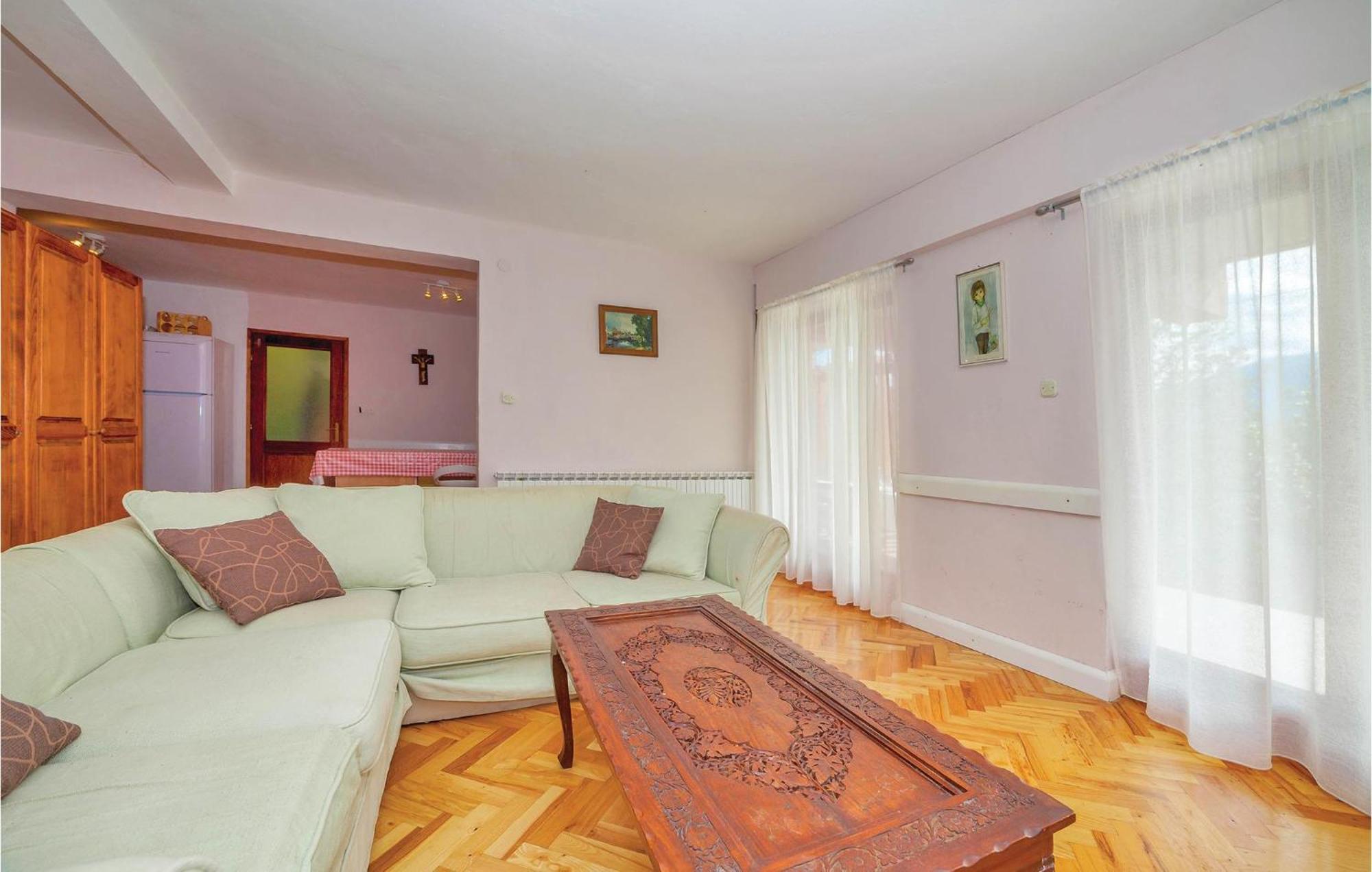 7 Bedroom Pet Friendly Home In Crni Kal Crni Kal  Bagian luar foto