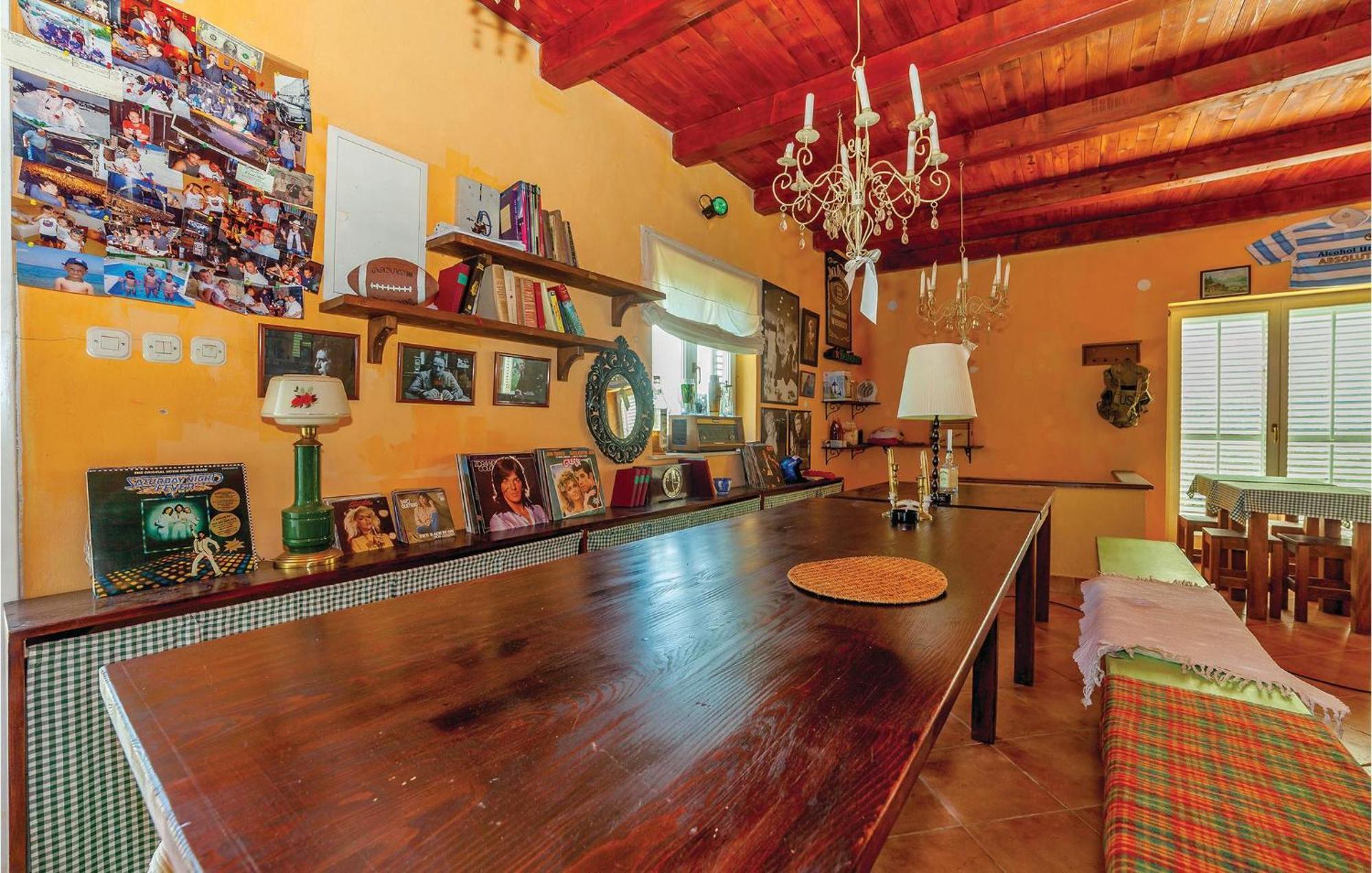 7 Bedroom Pet Friendly Home In Crni Kal Crni Kal  Bagian luar foto