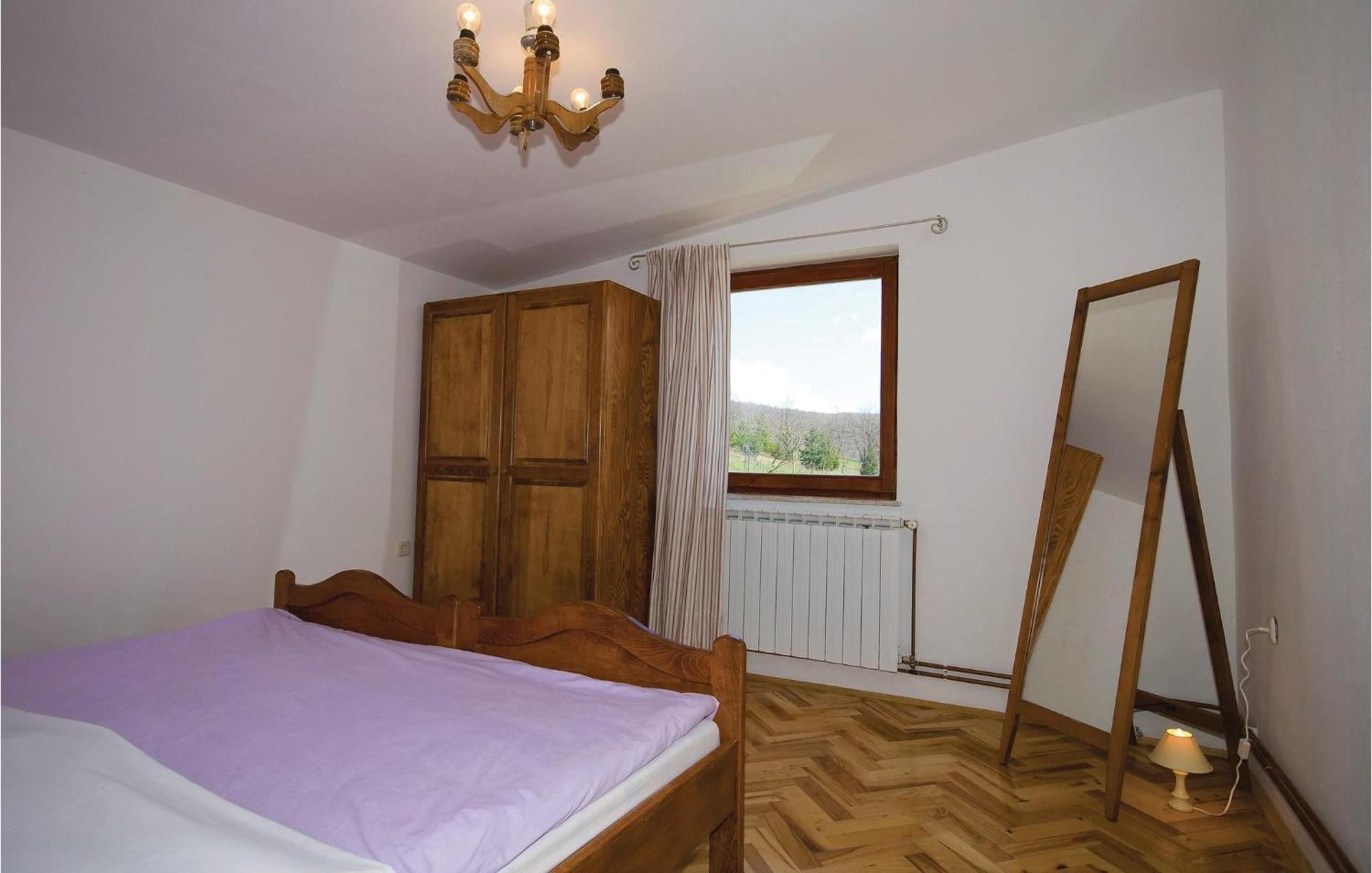 7 Bedroom Pet Friendly Home In Crni Kal Crni Kal  Bagian luar foto